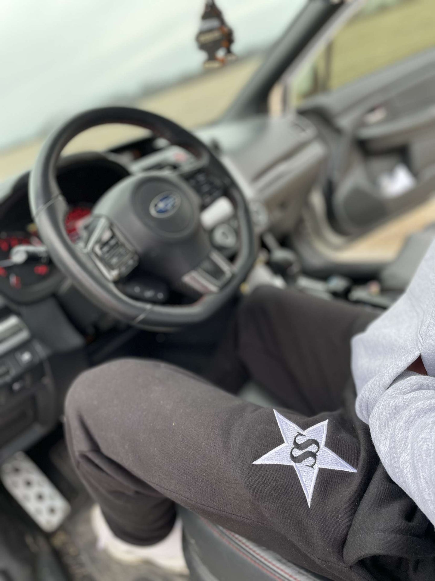 SuperStar-Black sets